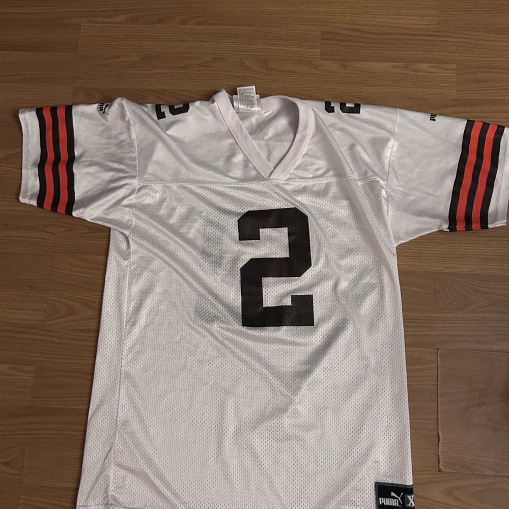 Puma White Athletic Mesh Jersey COUCH
